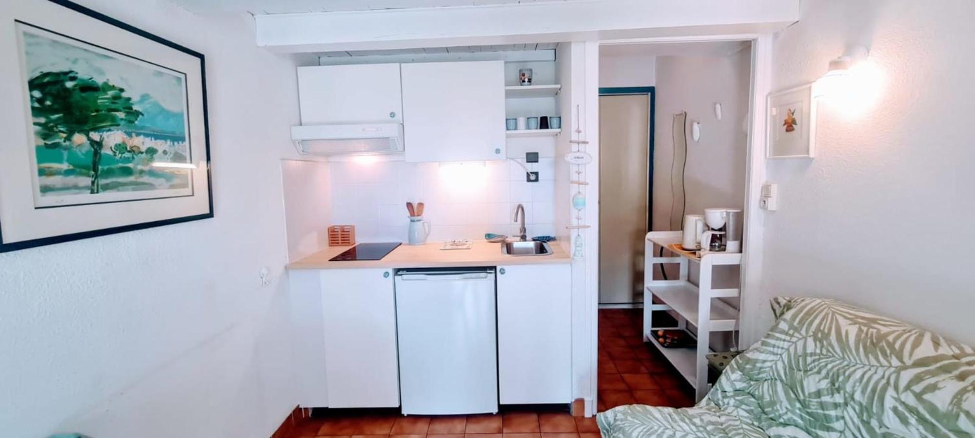 Cosy Studio Just A Stone'S Throw From The Beach Lejlighed Sainte-Maxime Eksteriør billede
